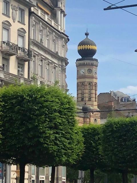 O&B Apartman Budapest Ngoại thất bức ảnh